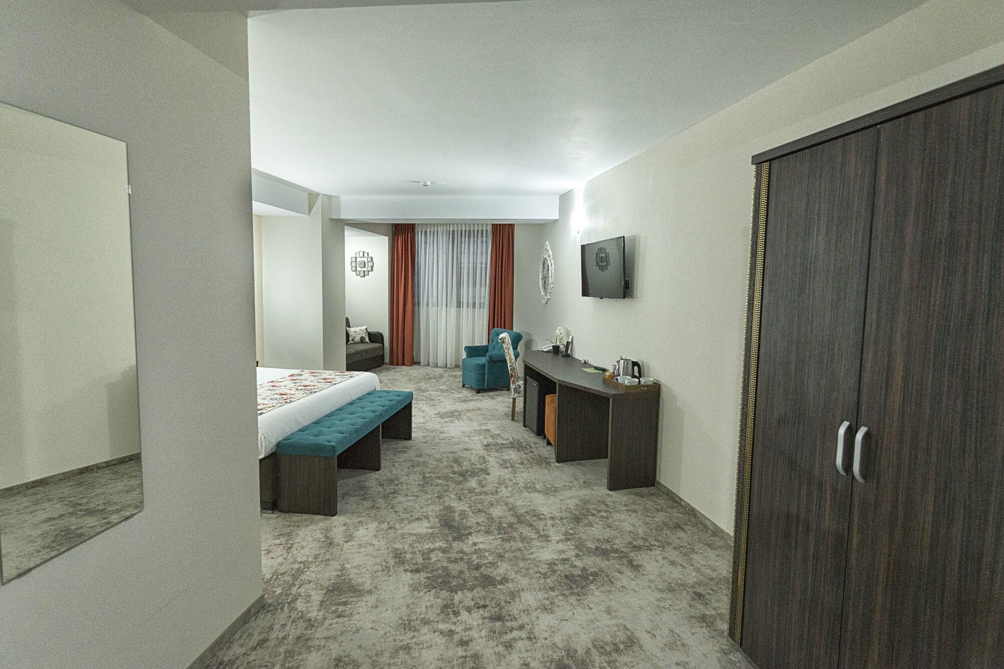 Prestige Boutique 4* Craiova